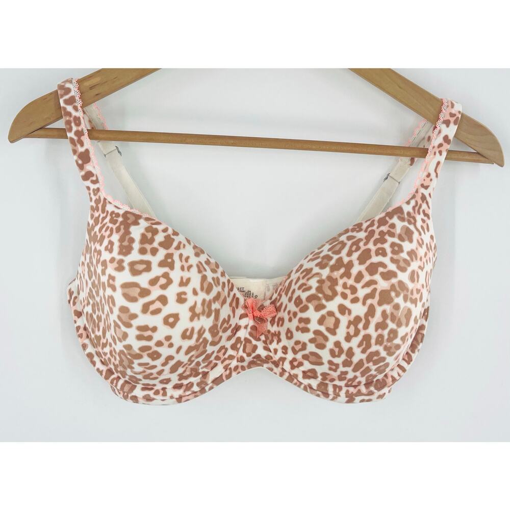 Body by VICTORIA Leopard Print Lined Demi Bra Victoria’s Secret Bra 34DD